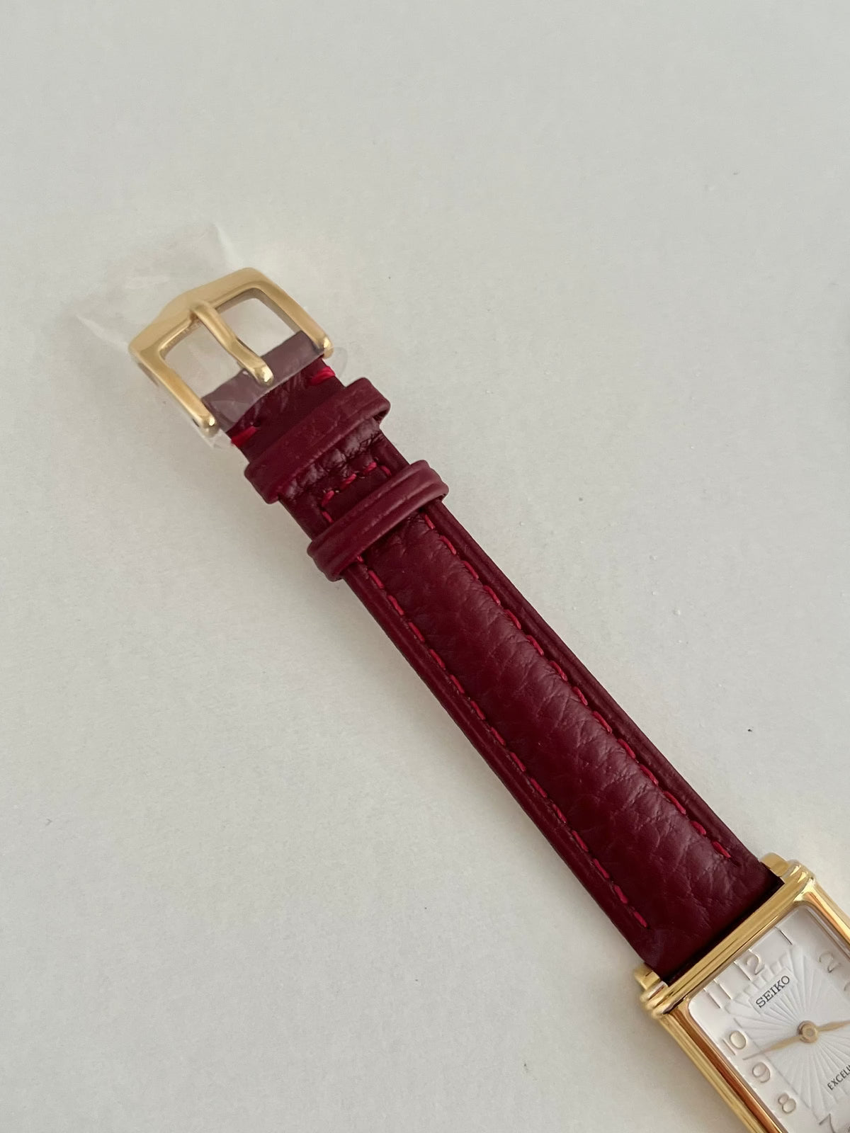 Seiko Gold Tank Women's Watch with Sunburst Dial, front view of a vintage women's watch at Gilded Hour.