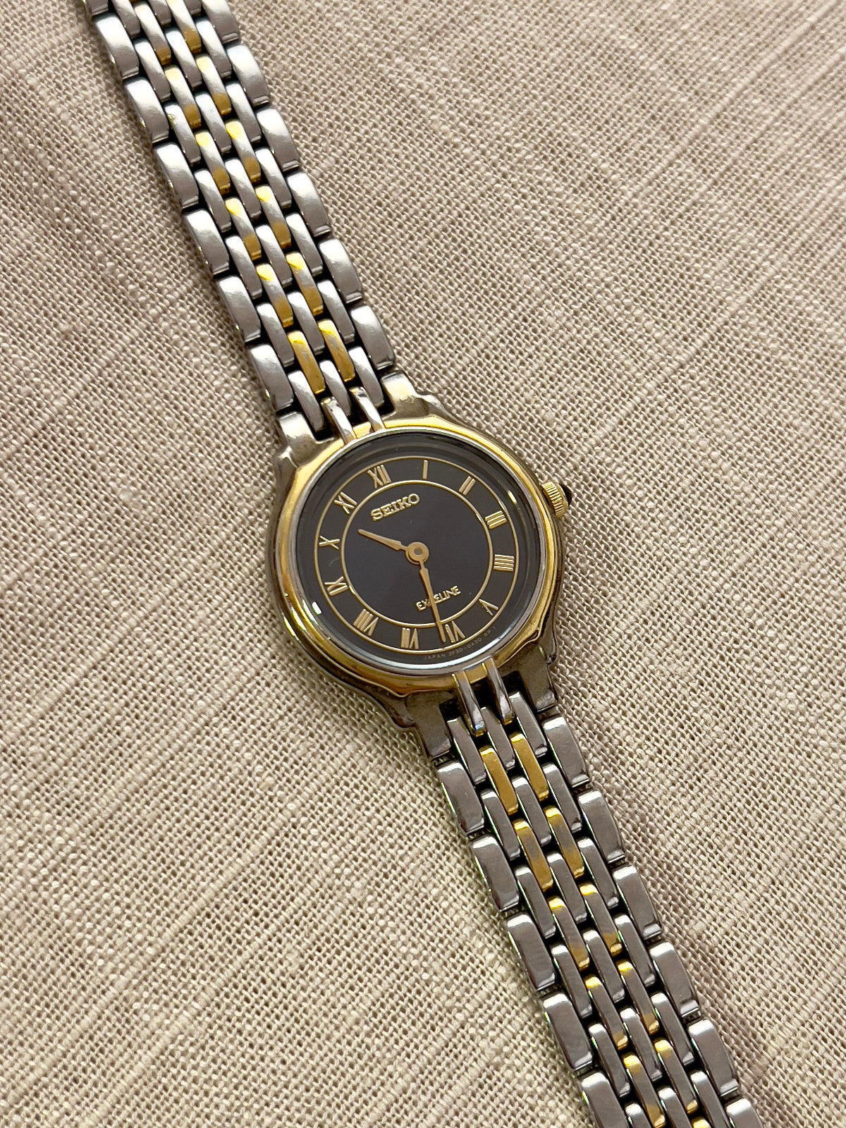 Seiko Vintage Gold Toned Woman's Watch