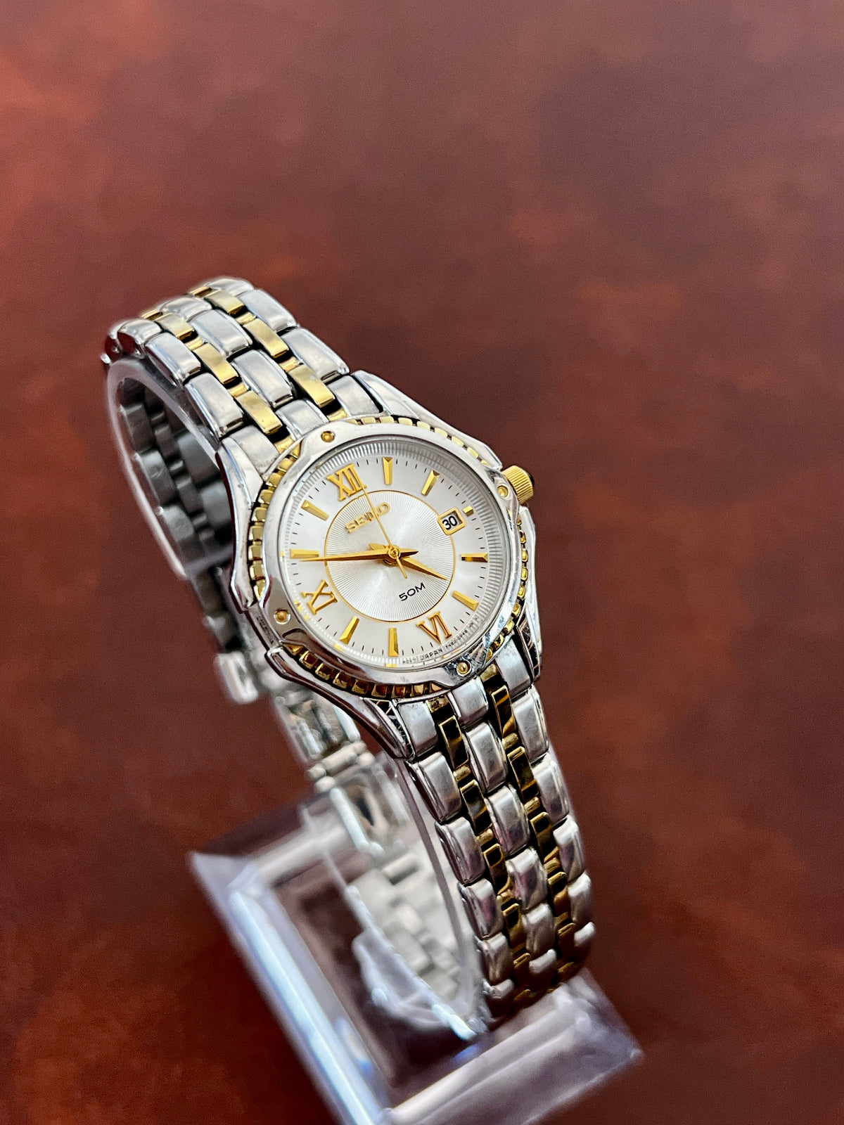 Seiko Luxurious Women's Watch in NZ