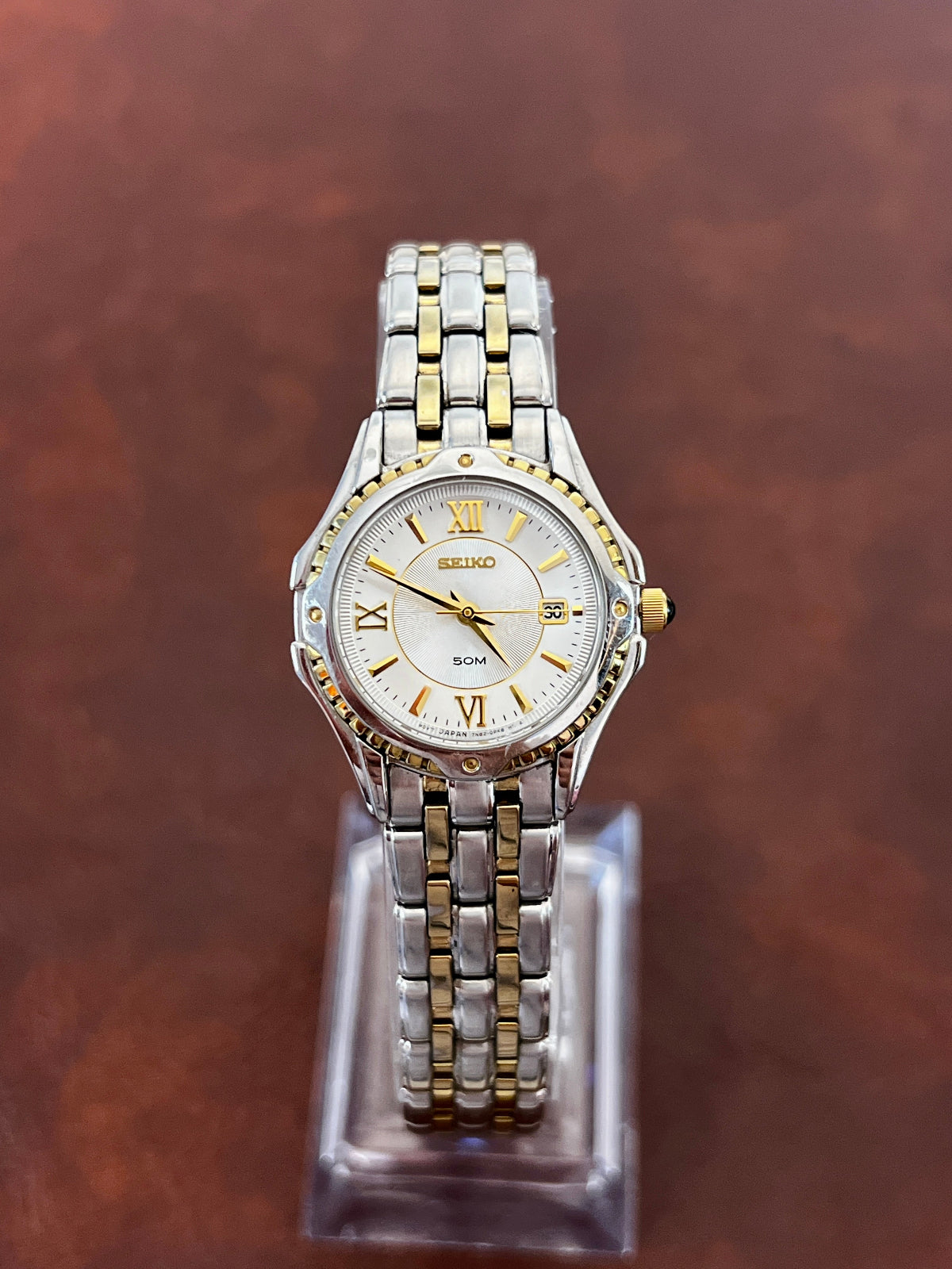 Seiko Luxurious Women's Watch in NZ