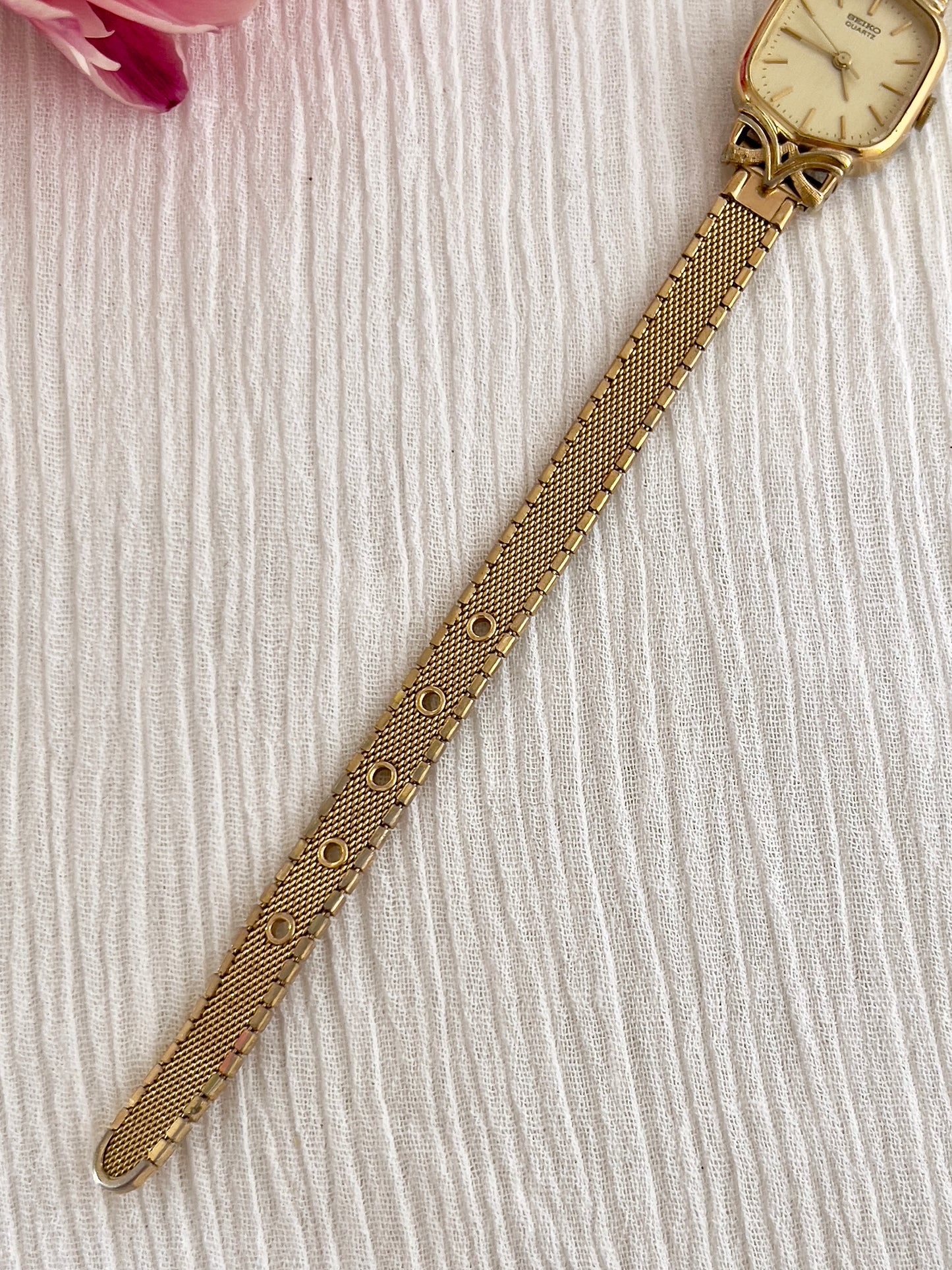 Seiko Ladies Gold Watch with Satin Champagne Dial and Mesh Bracelet