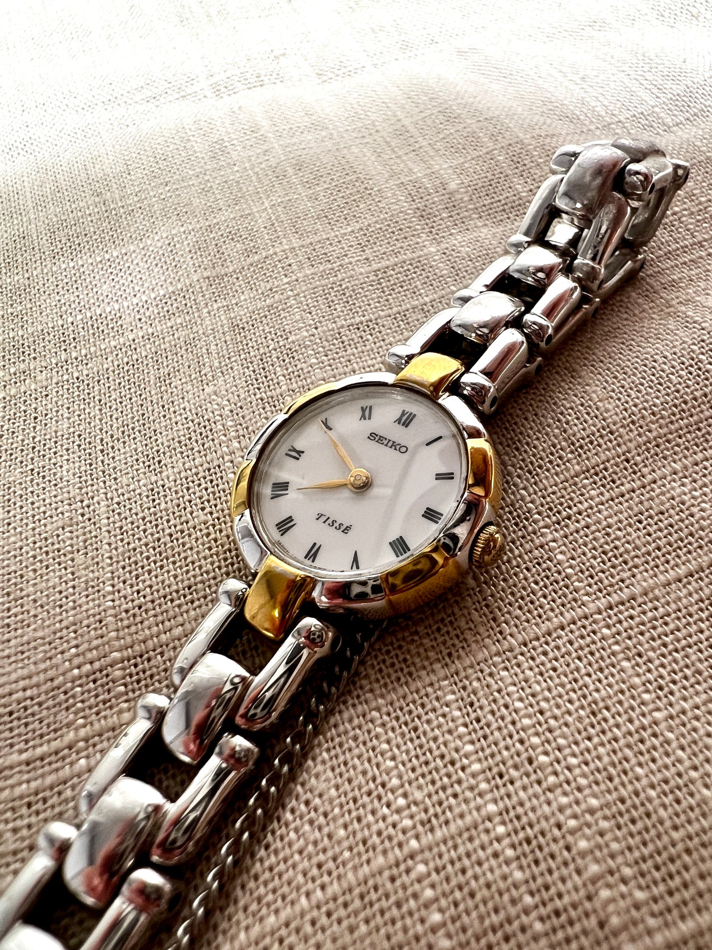 Seiko Tisse Two-Tone Roman Dial with Two Tone Scalloped Bezel