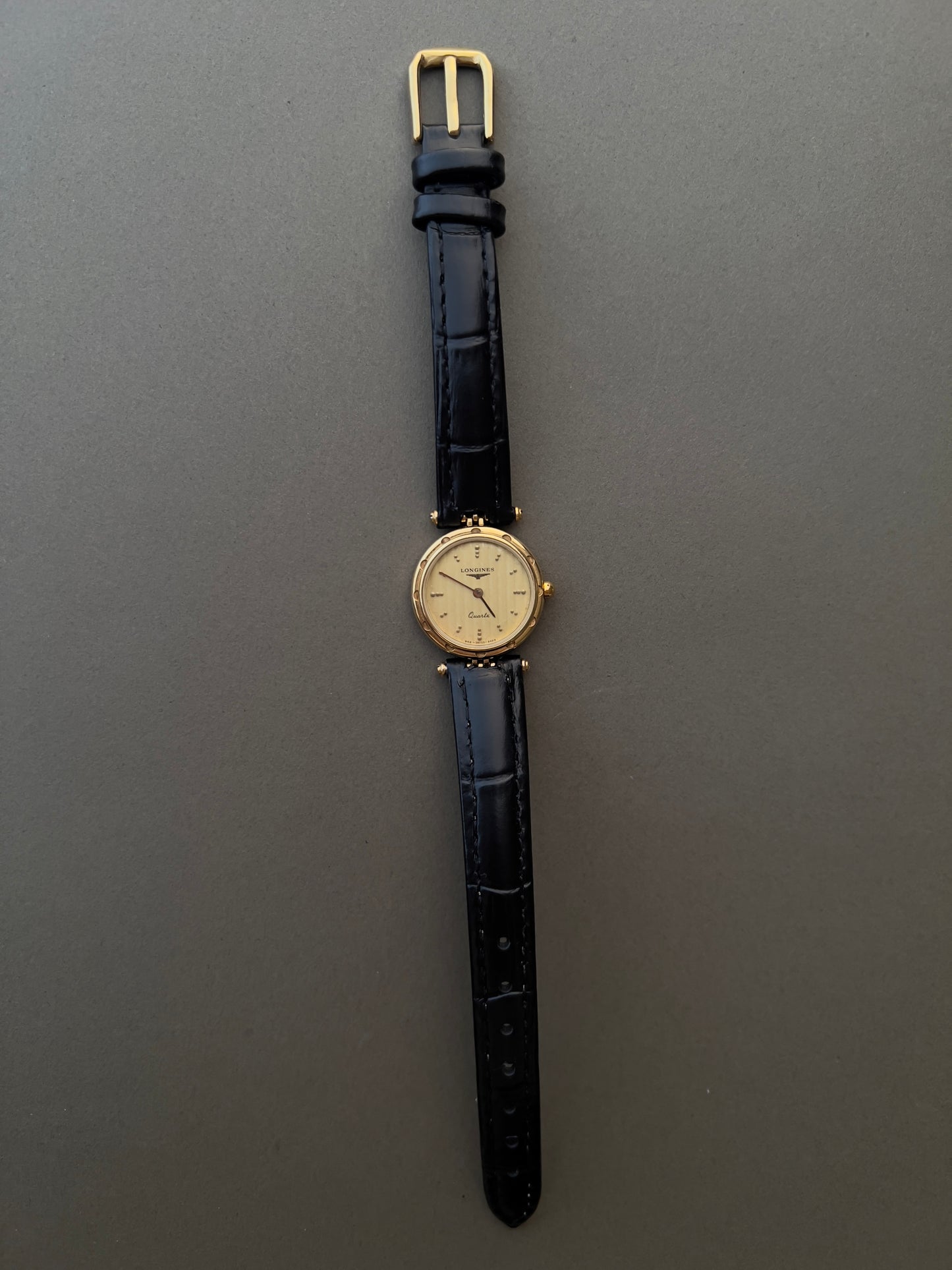 Longines Gold Toned Round Ladies Watch