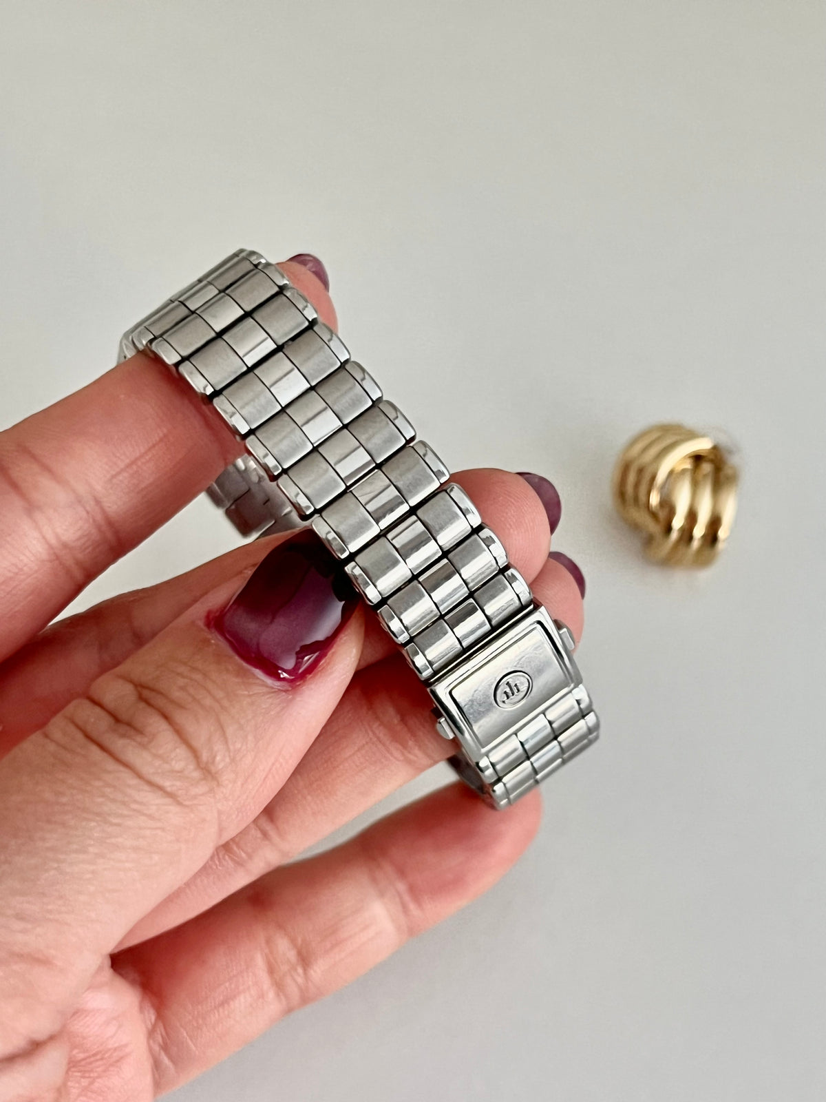 Credor by Seiko Silver Bracelet Women's Watch in Soft Blush Dial, bracelet detail of a vintage women's watch at Gilded Hour.