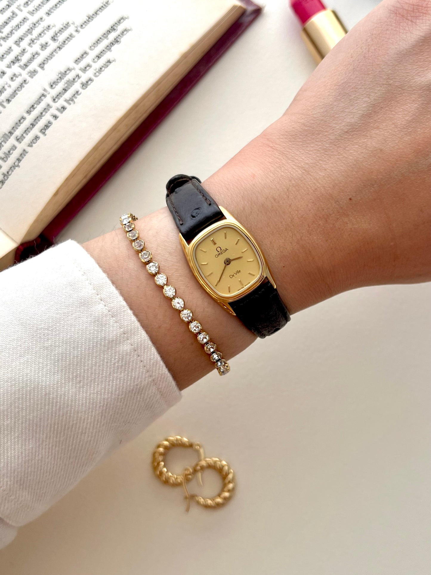 Omega De Ville Gold Tone Cushioned Women's Watch