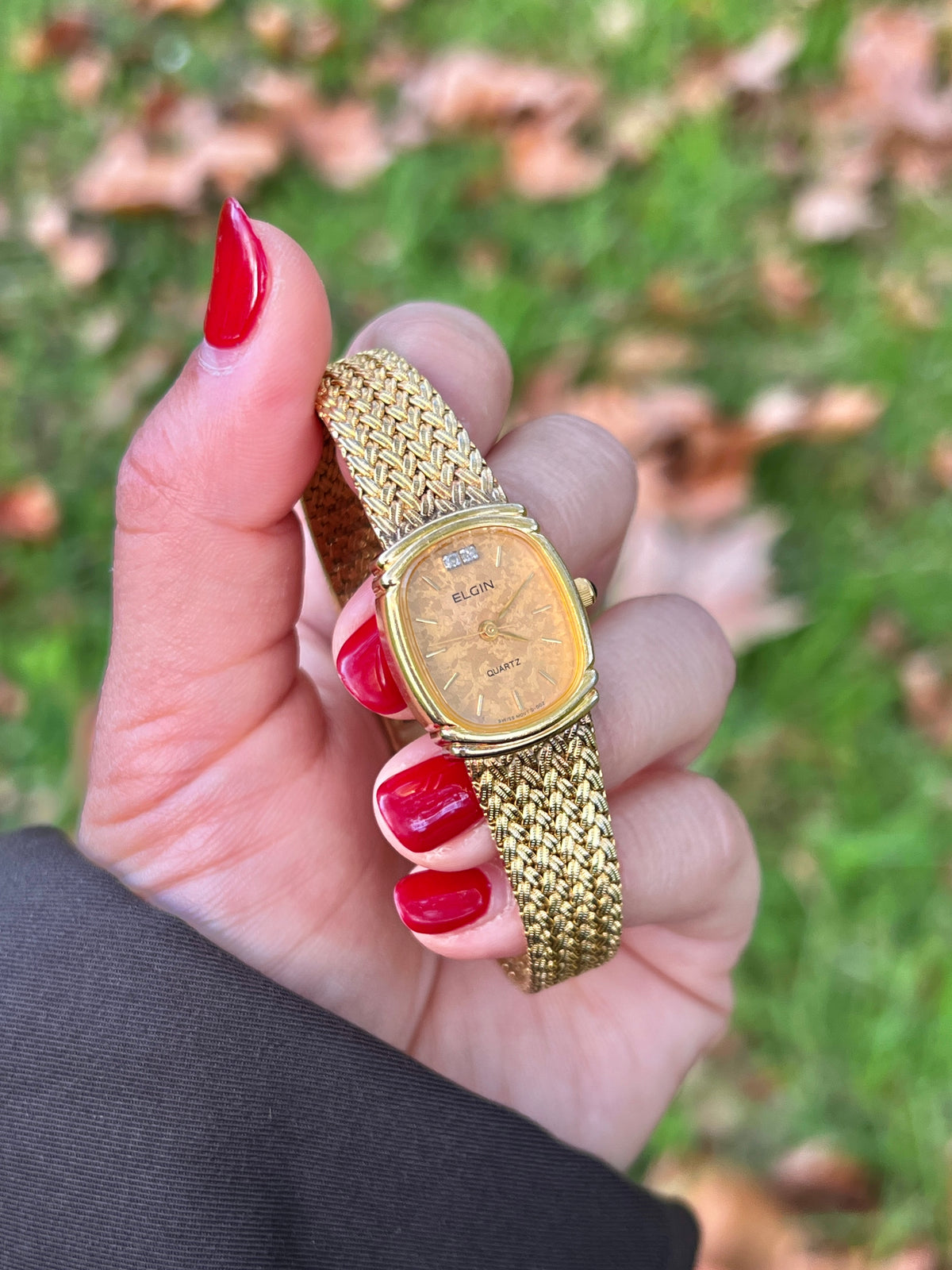 Elgin Gold Marbled Dial Woven Bracelet Women's Watch | Product photograph 9
