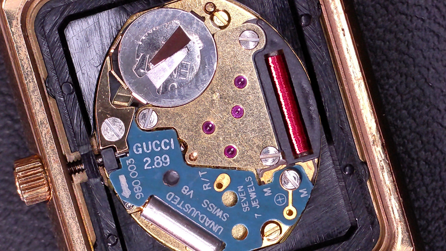 Gucci Tank Roman Bezel Rectangular Womens Watch