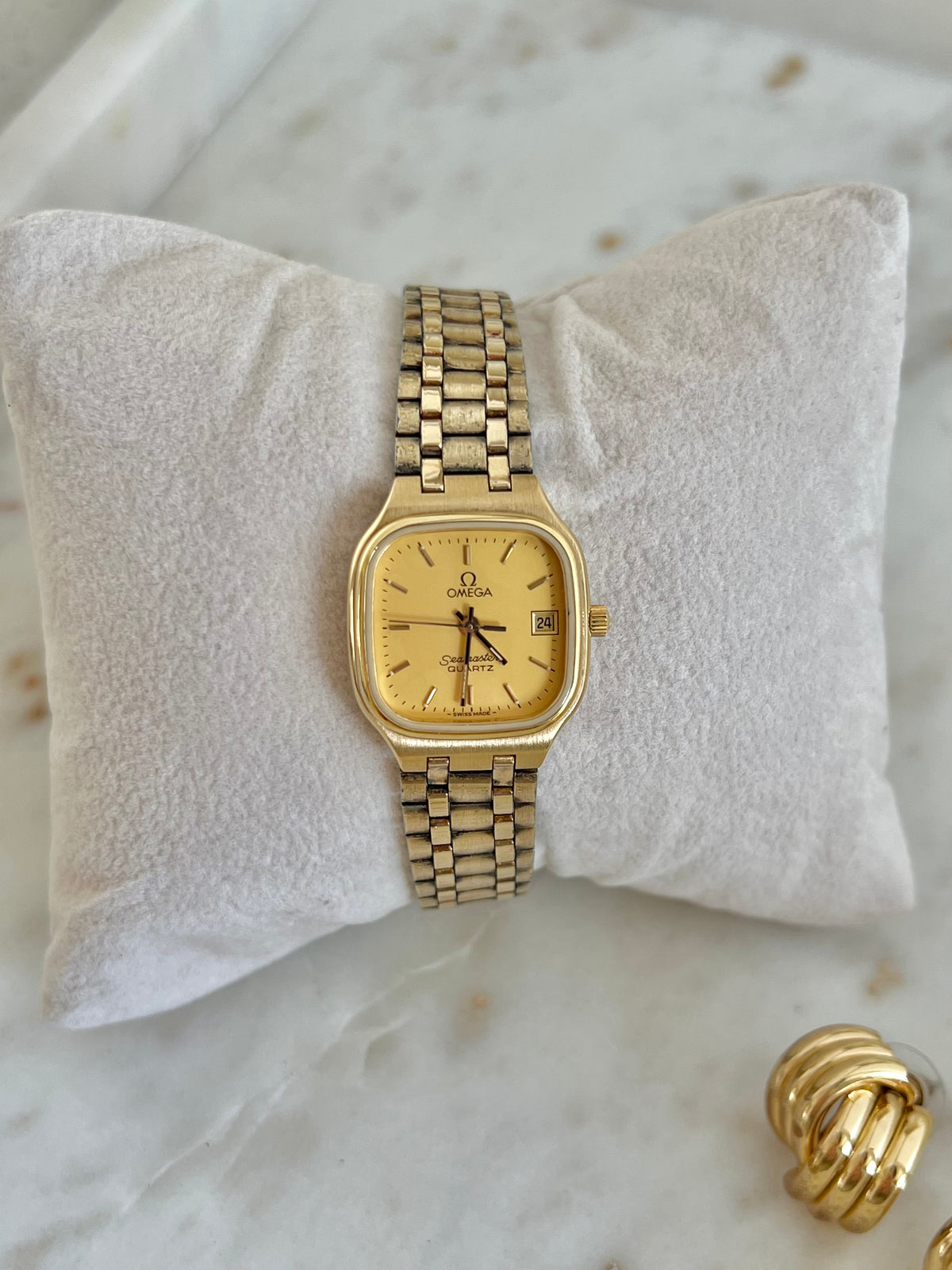 Omega Seamaster Champagne Dial Gold Tone Women’s Watch