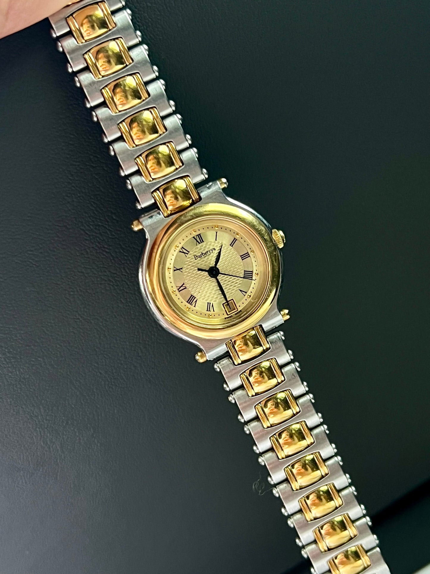Burberrys Textured Champagne Dial Women’s Watch