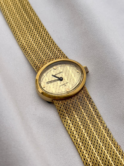 Waltham Vintage Gold Ladies’ Watch with Textured Dial & Mesh Bracelet
