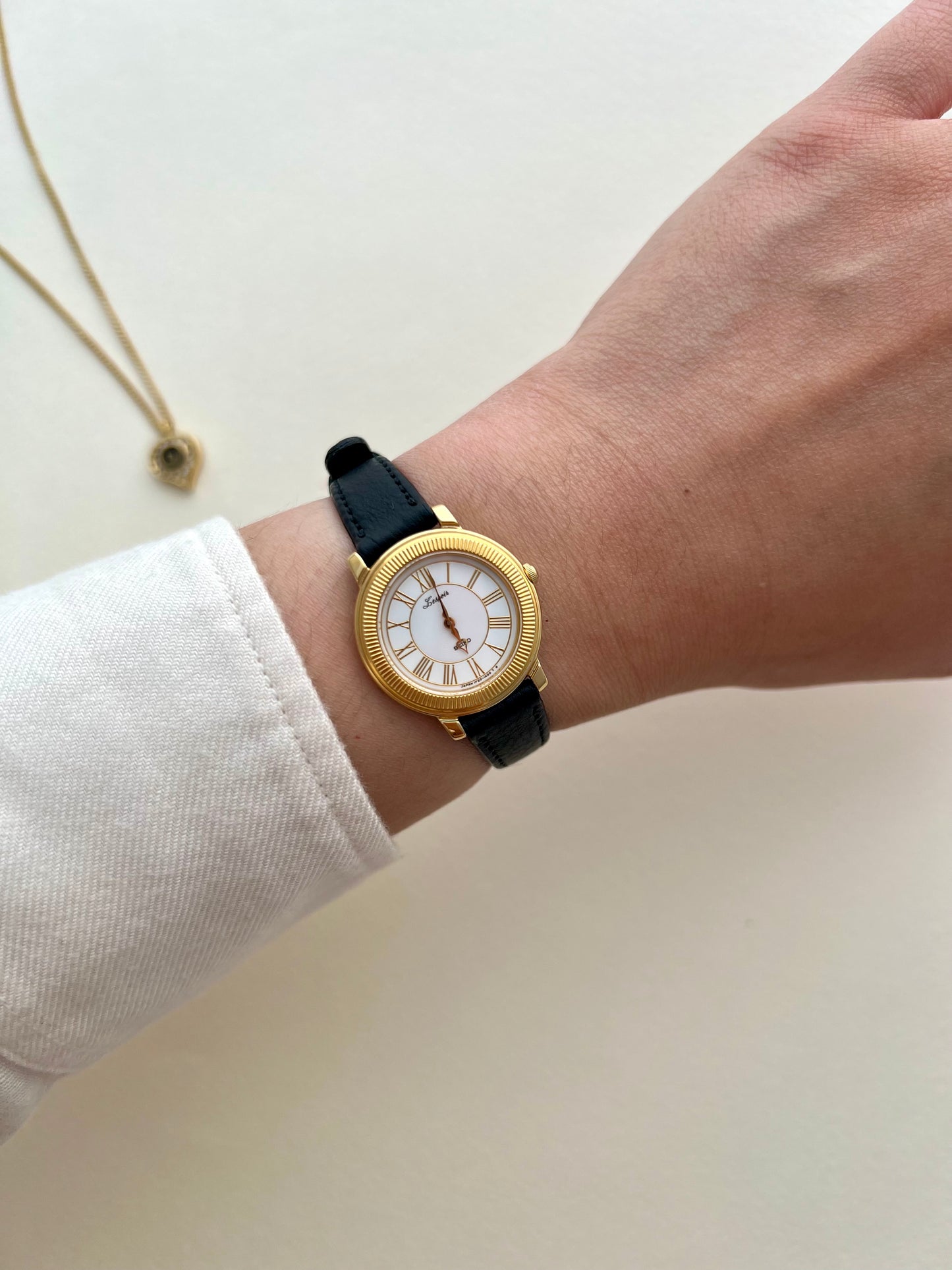 Seiko L’espoir Fluted Bezel Roman Numeral Gold Tone Ladies Watch