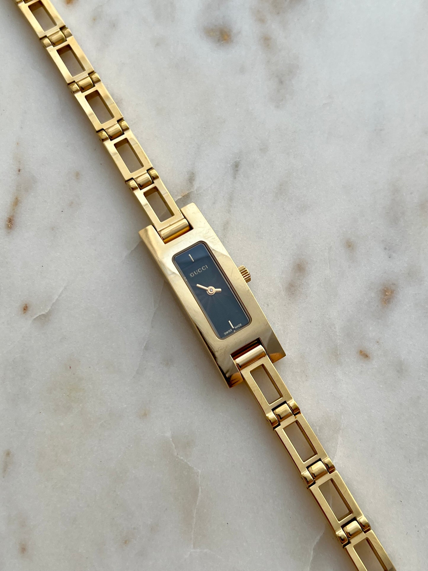 Gucci Slender Black Dial Women’s Watch 3900L