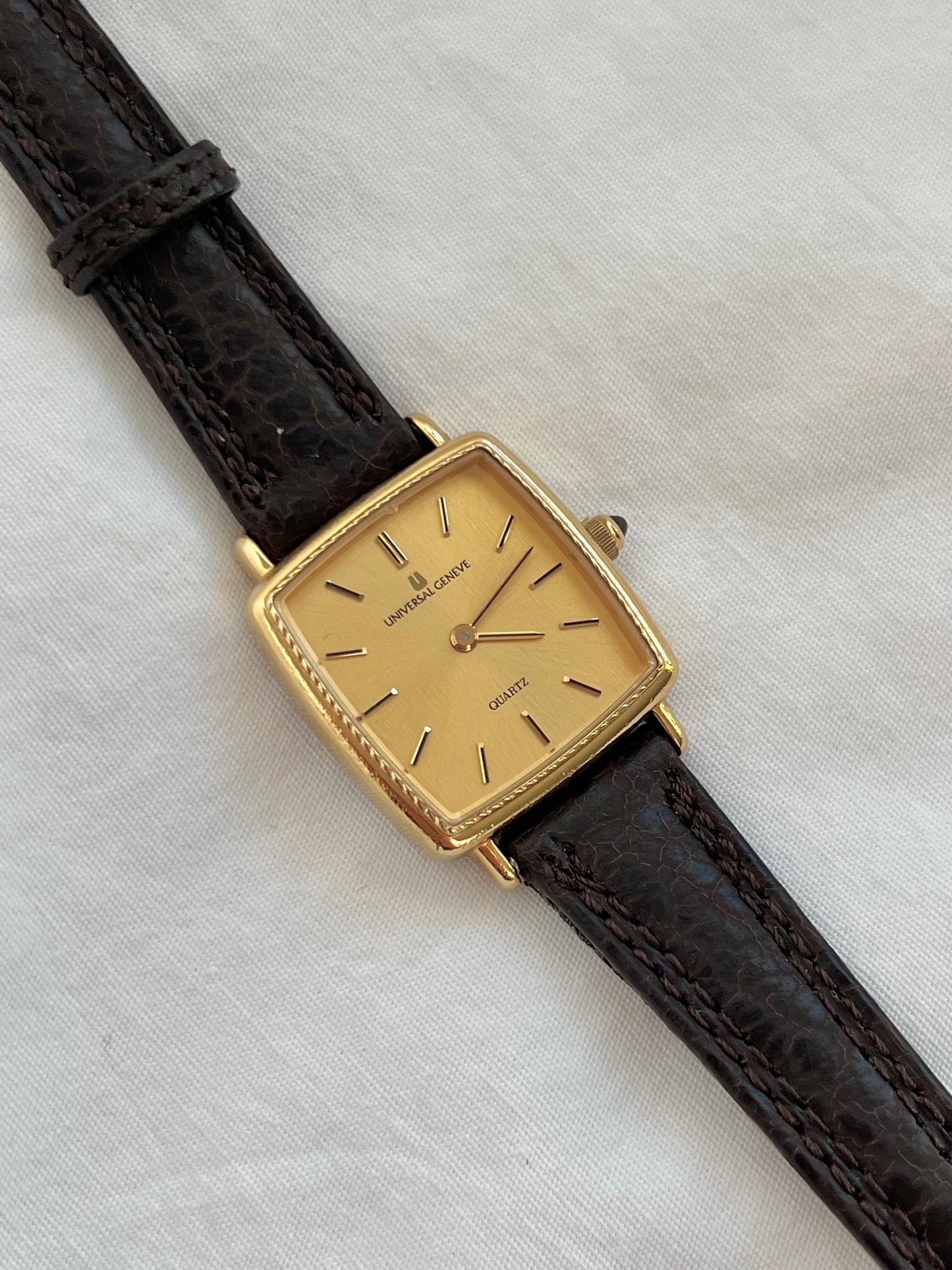 Universal Geneve Gold TV Case Women's Watch