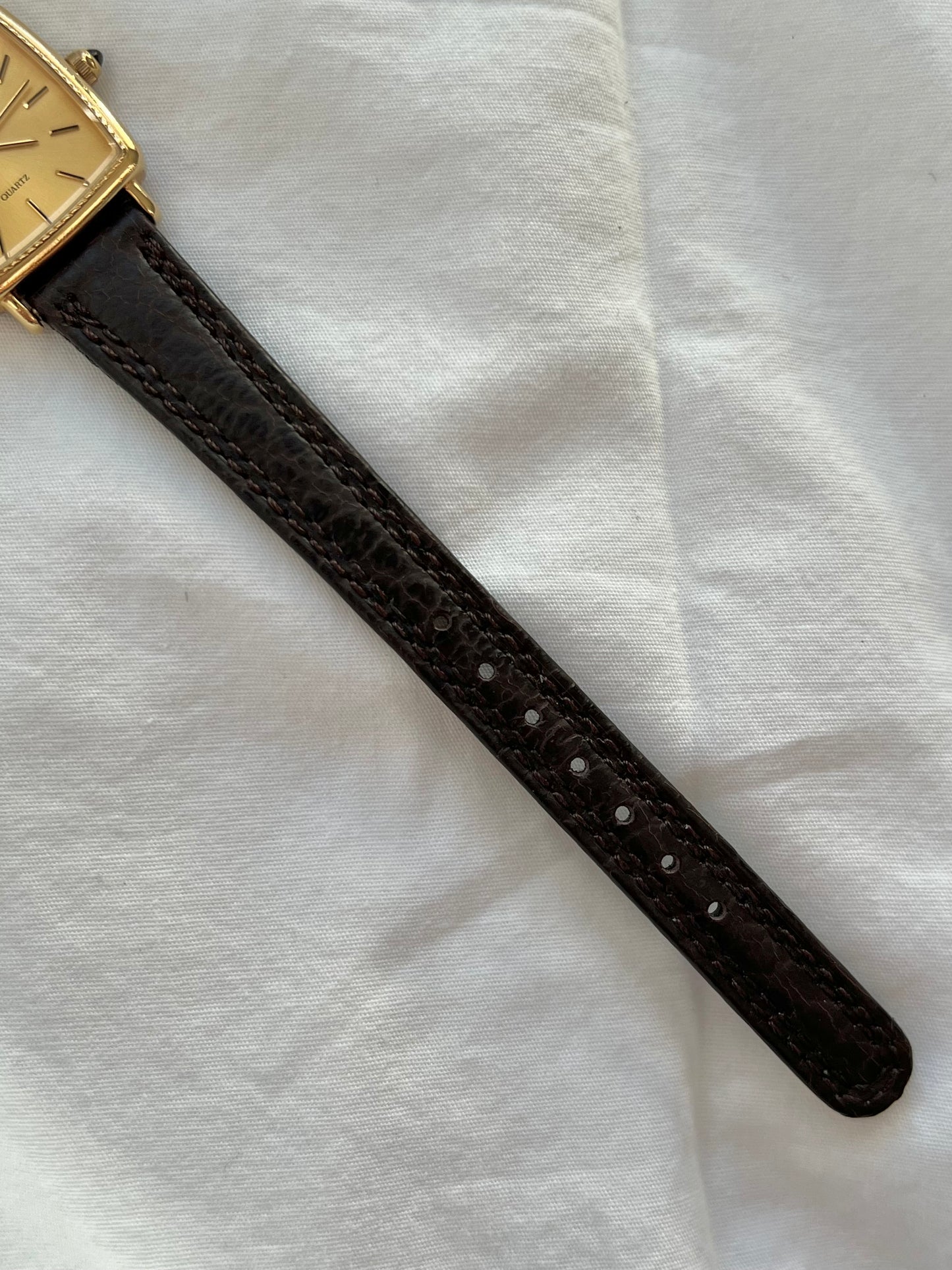 Universal Geneve Gold TV Case Women's Watch