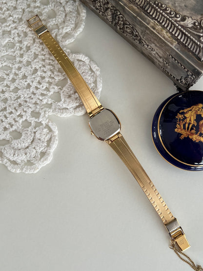 Seiko Gold Toned Women's Watch with Textured Bracelet