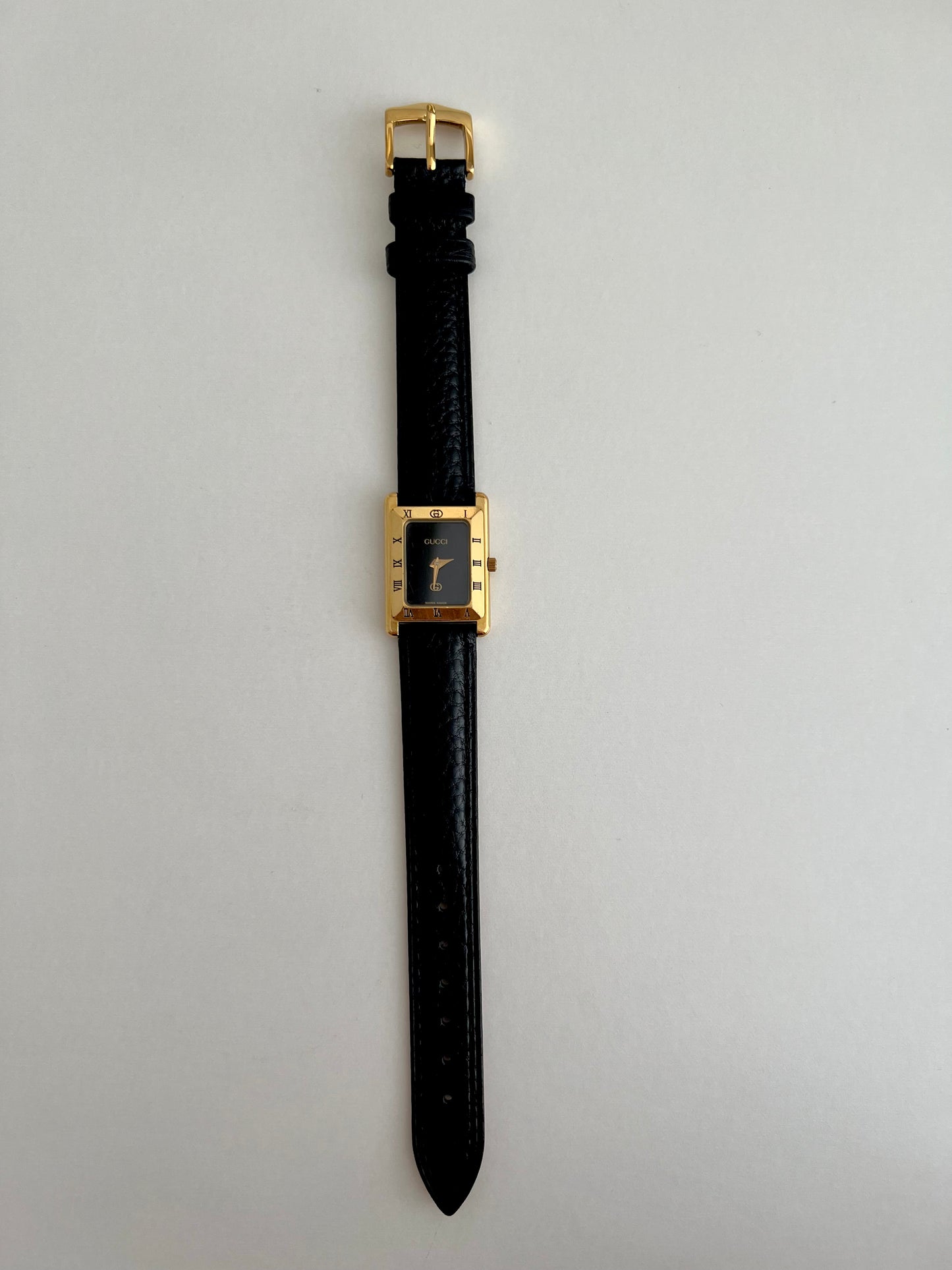 Gucci Tank Roman Bezel Rectangular Womens Watch