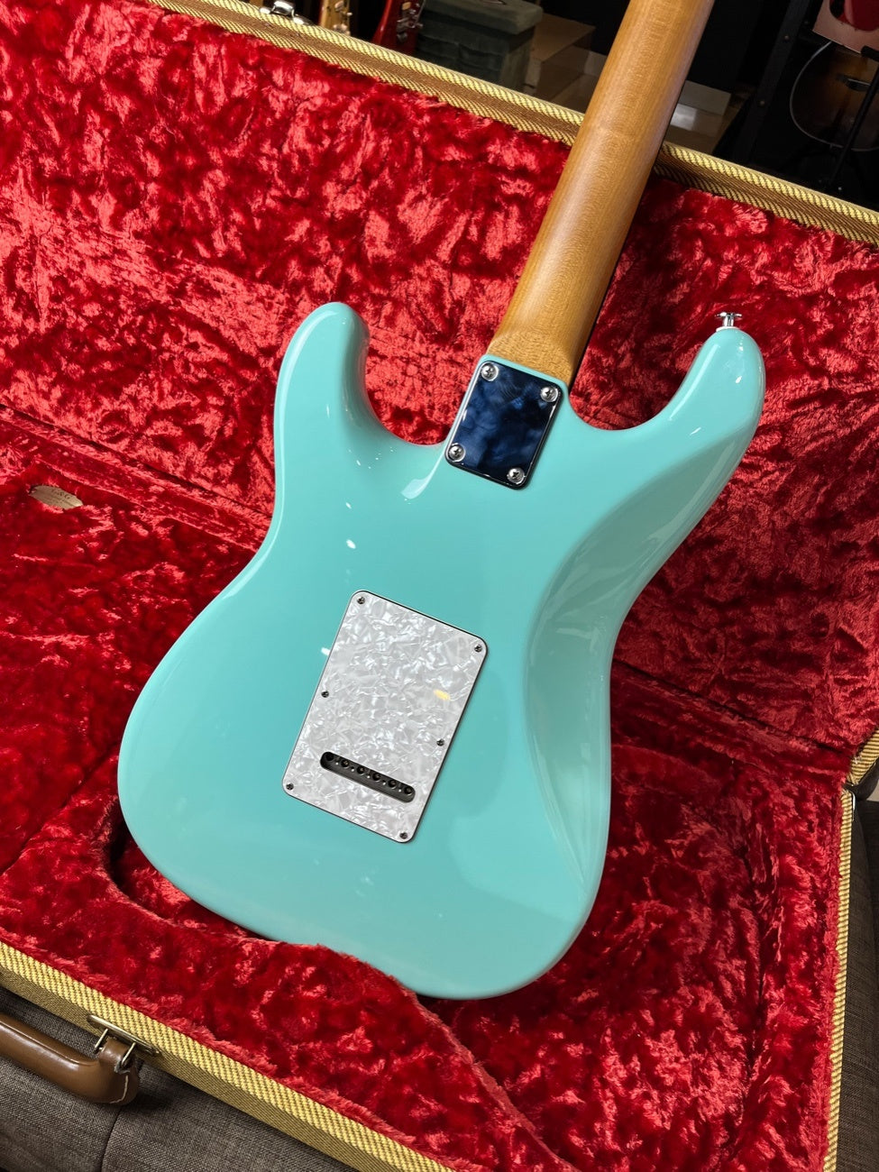 Gucci Gold Toned Ladies Watch with Roman Bezel and Textured Dial