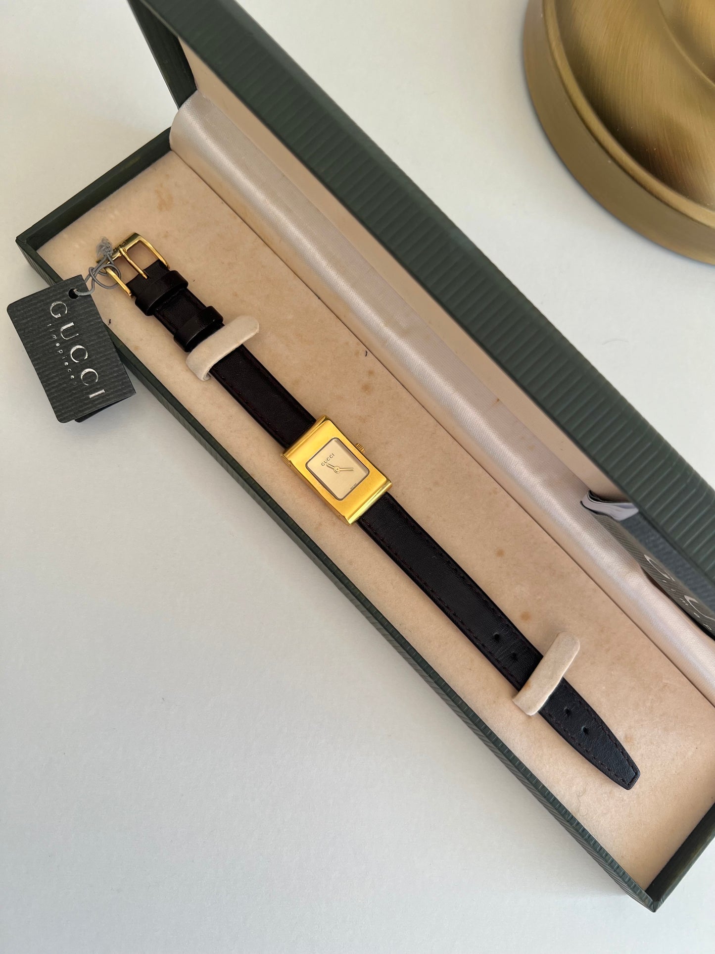 Gucci Gold Scroll Case Women's Watch