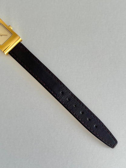 Gucci Gold Scroll Case Women's Watch