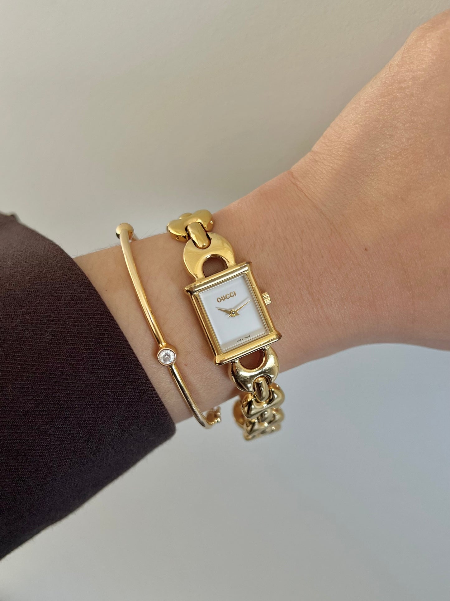 Gucci 1800L Gold Bracelet Watch Set With Interchangeable Straps