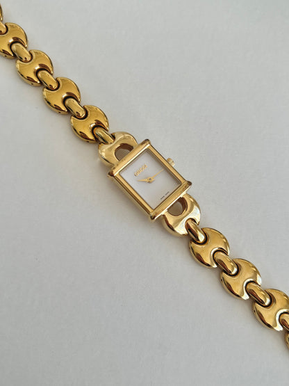 Gucci 1800L Gold Bracelet Watch Set With Interchangeable Straps