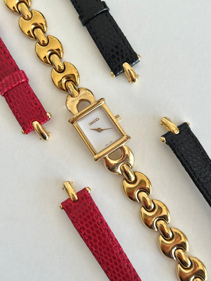 Gucci 1800L Gold Bracelet Watch Set With Interchangeable Straps