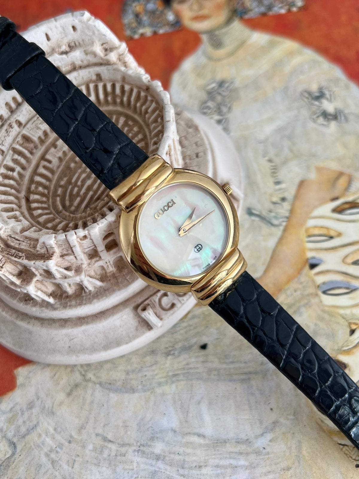 Gucci Mother of Pearl Dial Gold Tone Women’s Watch