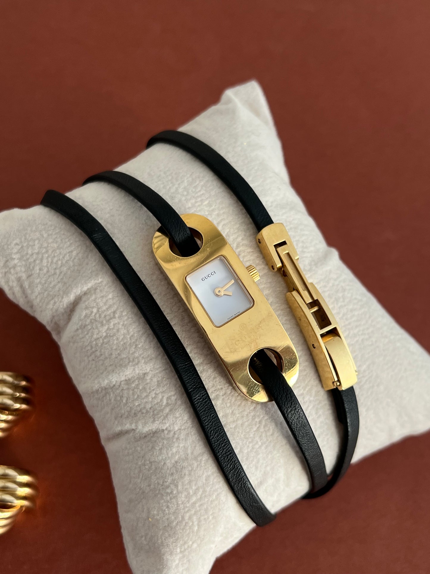 Gucci Wrap Bracelet Women’s Watch 6100L