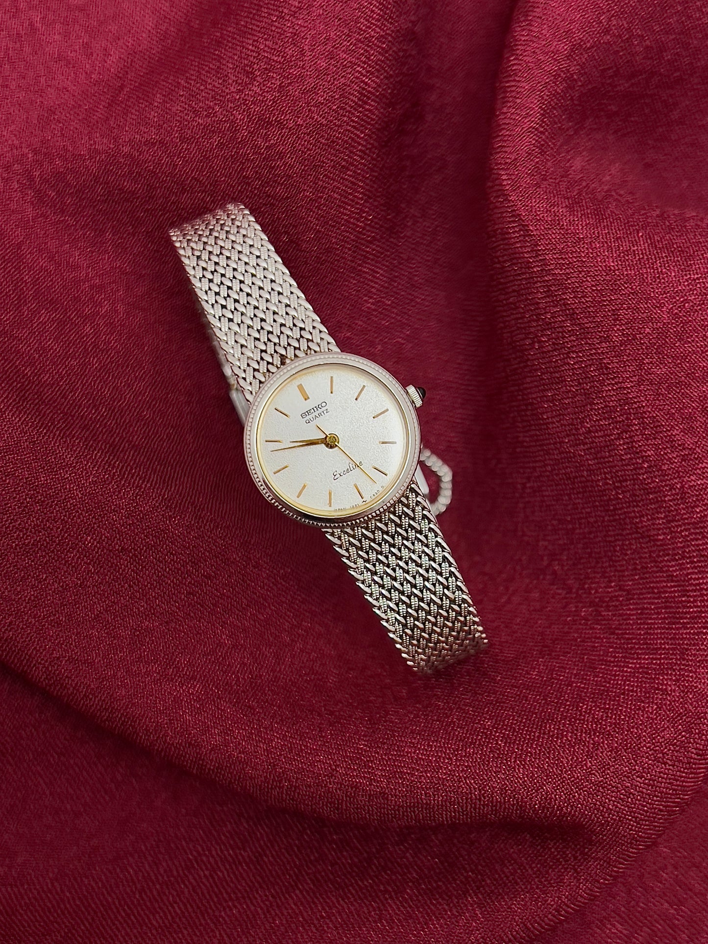 Seiko Exceline Round Woman's Watch with Ribbed Case