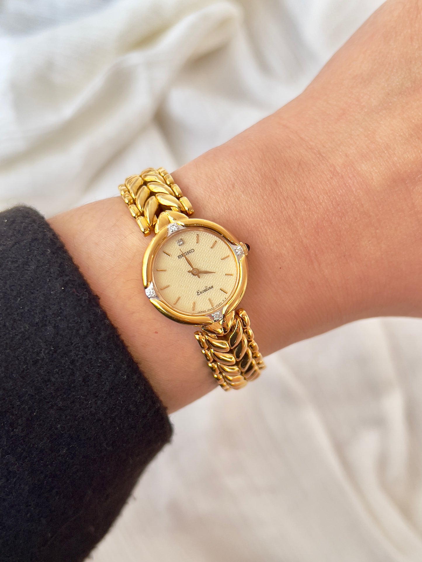 Seiko Exceline Woman's Watch with Diamonds and Dragon Pattern Bracelet