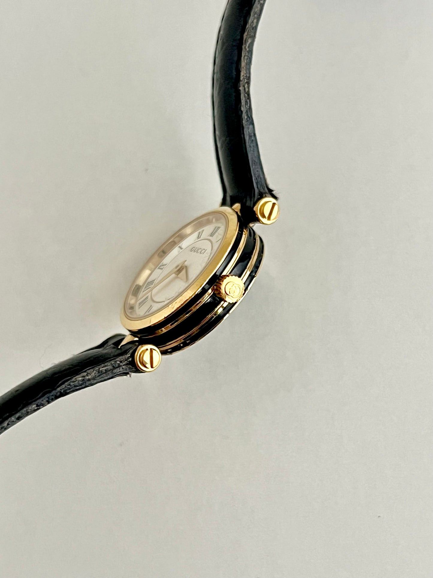 Gucci Sherry Line Roman Dial Women's Watch 2040L