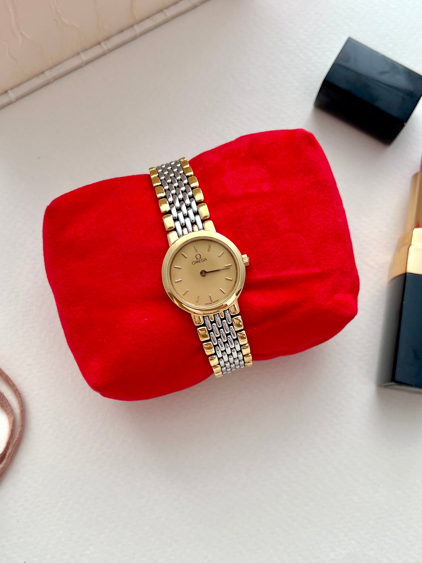 Omega De Ville Round Case Women's Watch "Ile de France" Collection