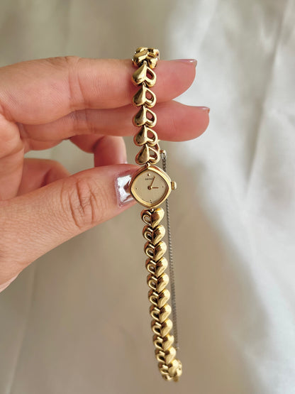 Seiko Hearts Chain Bracelet Golden Watch