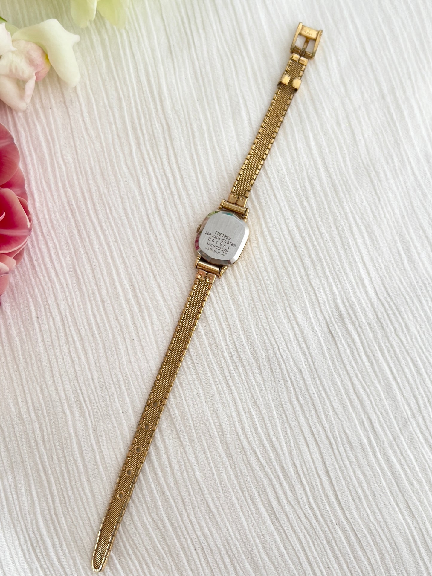 Seiko Ladies Gold Watch with Satin Champagne Dial and Mesh Bracelet