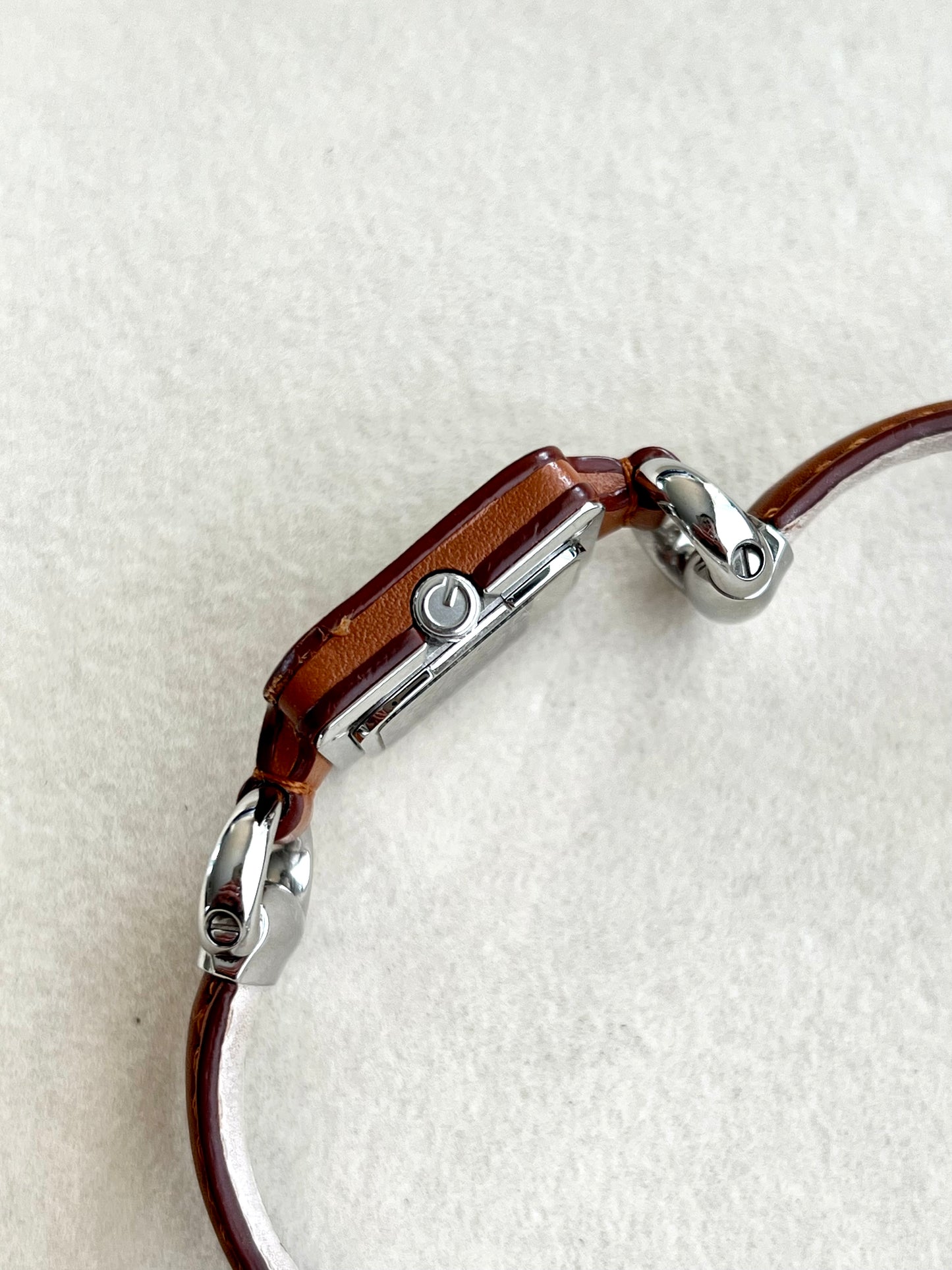 Gucci 1921 Square Woman's Watch with Brown Leather: 90th Anniversary Edition