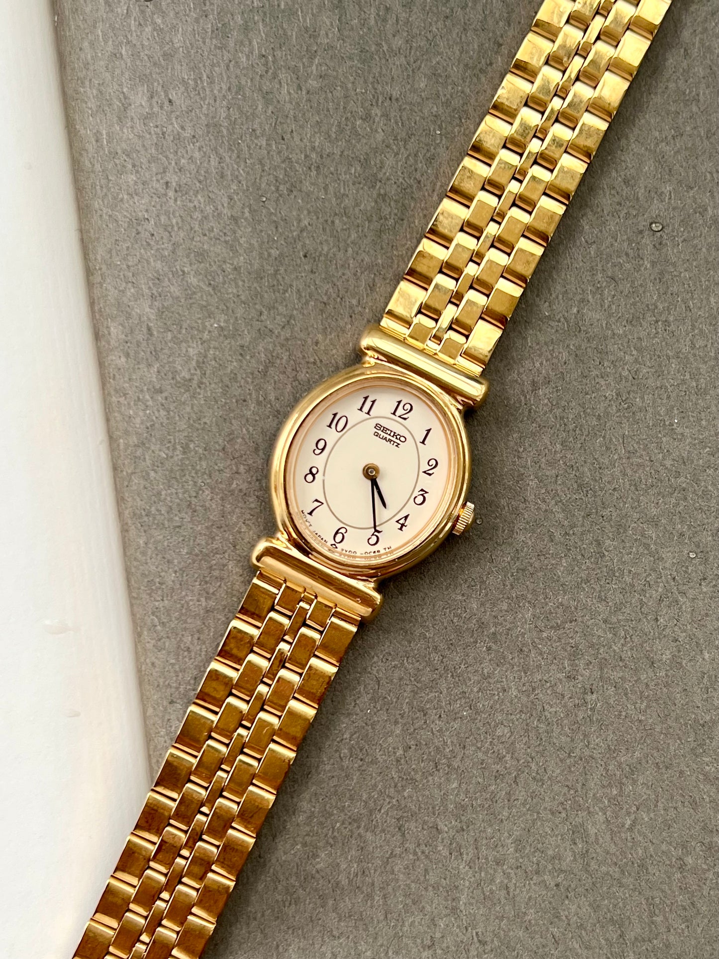 Seiko Ladies Gold Bracelet Watch with Ivory Dial