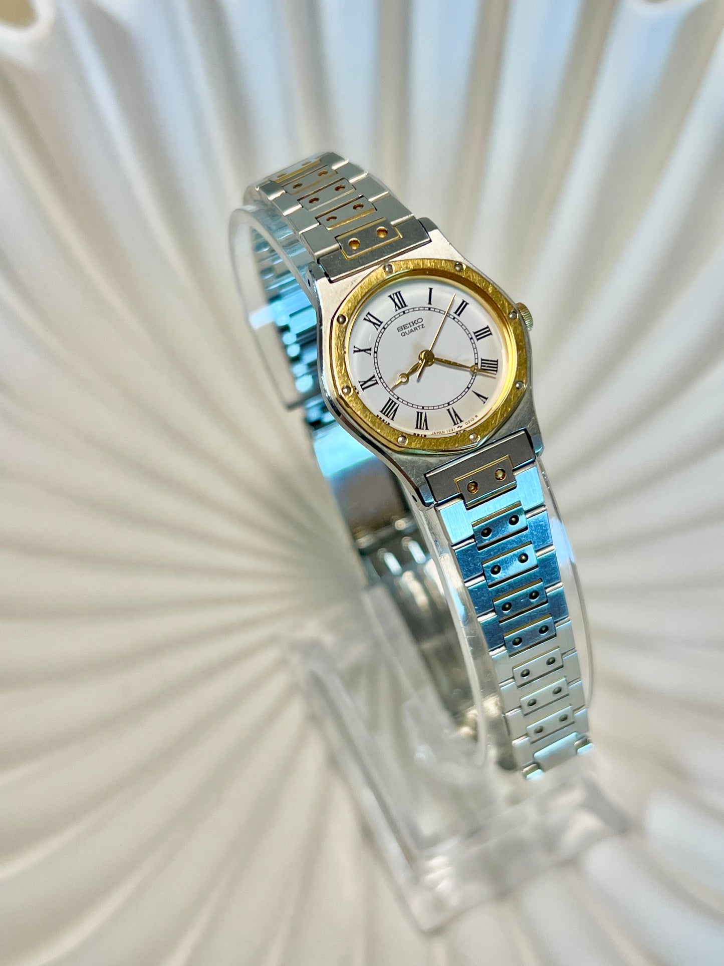 Seiko Roman Dial Rivet Bracelet Women's Watch