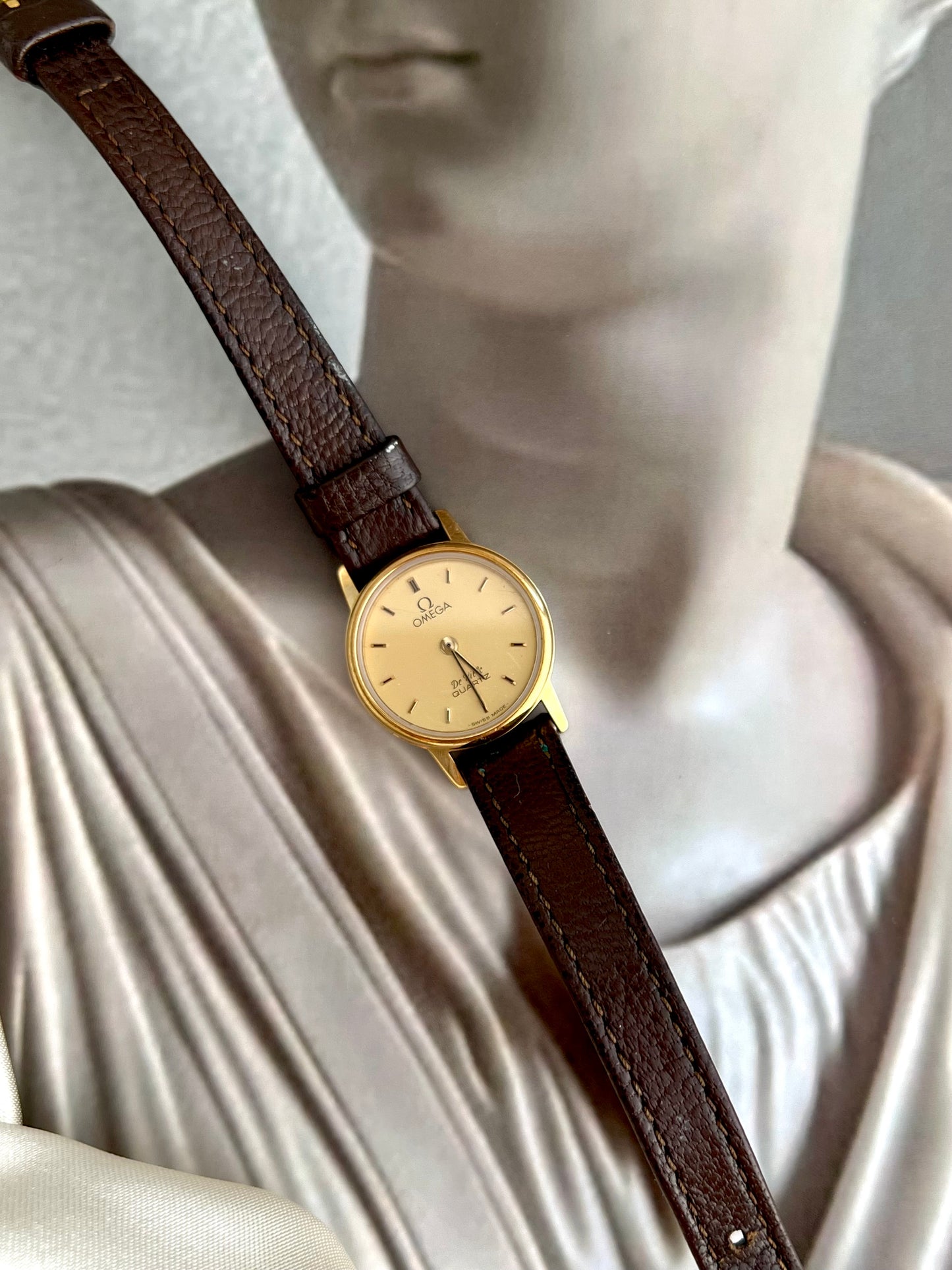 Omega De Ville Classic Round Women's Watch