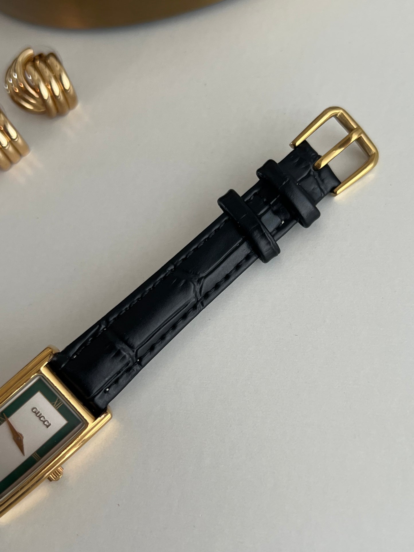 Gucci Rectangular Gold Women's Watch Green Dial 2600L