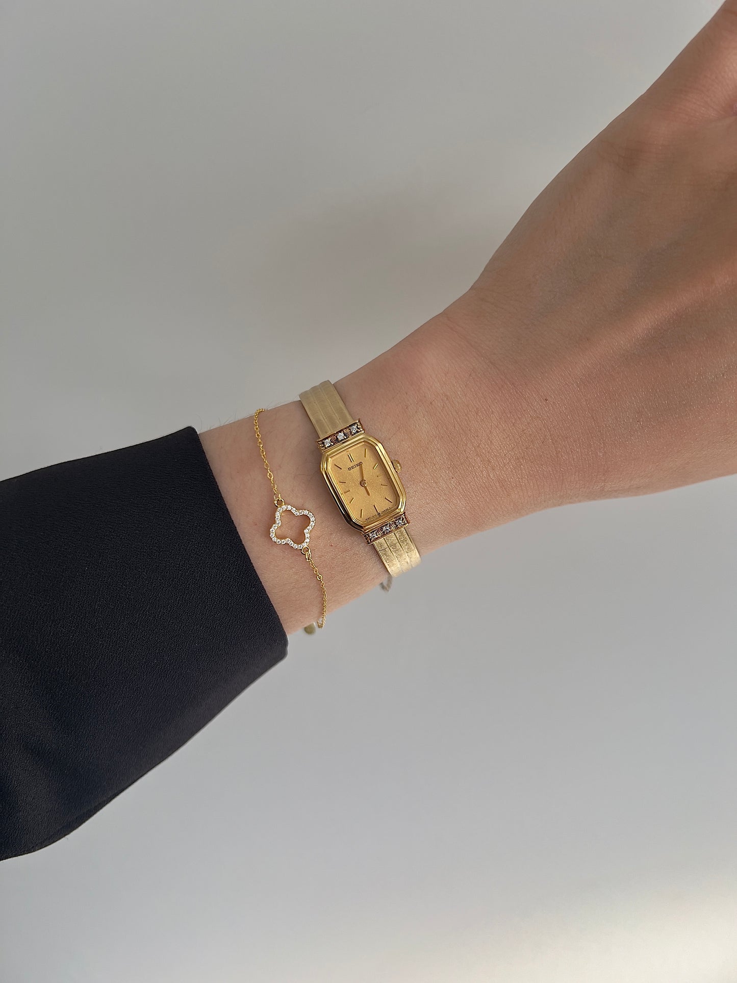 Seiko Gold Ladies Watch Crystal Accents