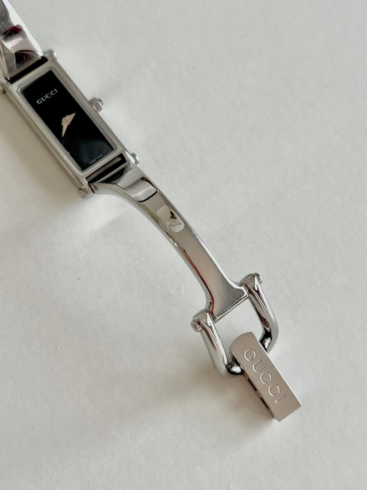 Gucci 1500L Silver Bangle Women's Watch Black Dial (Small), box set of a vintage women's watch at Gilded Hour.