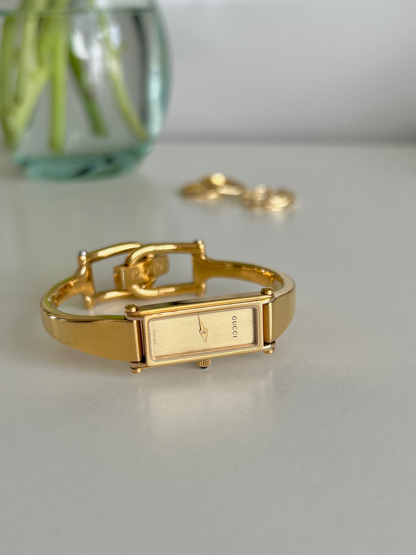 Gucci 1500 Gold Bangle Women’s Watch Champagne Dial