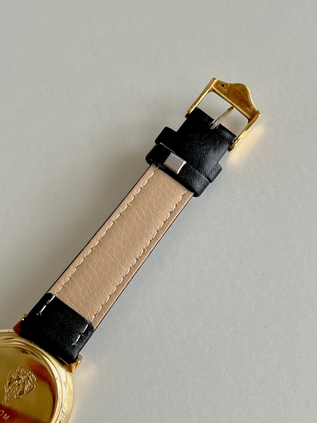 Gucci 5300M Gold Unisex Watch Mother of Pearl Dial, box set of a vintage women's watch at Gilded Hour.