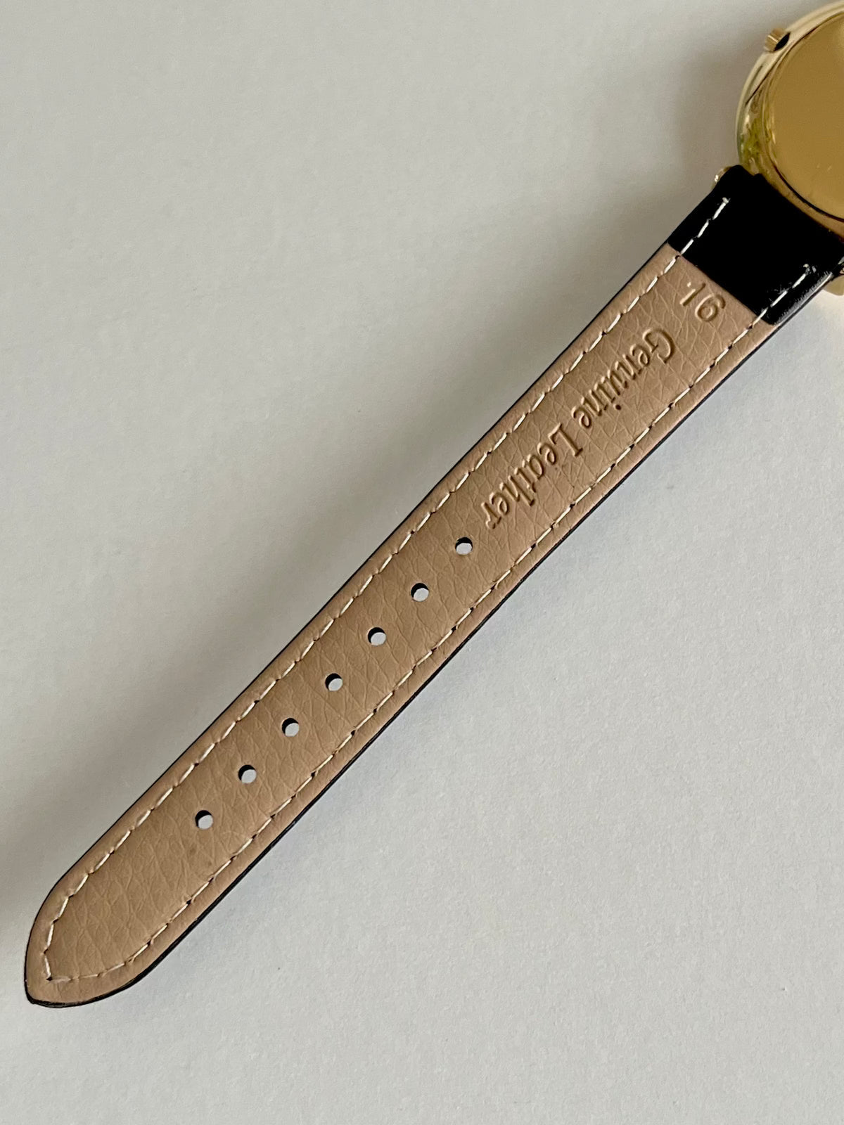 Gucci 5300M Gold Unisex Watch Mother of Pearl Dial, front view of a vintage women's watch at Gilded Hour.