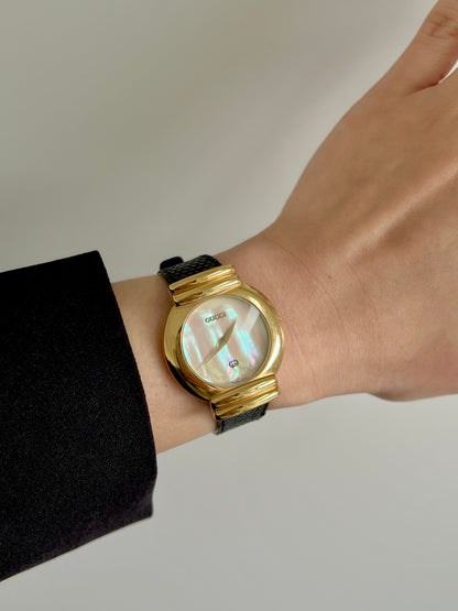 Gucci 5300M Gold Unisex Watch Mother of Pearl Dial