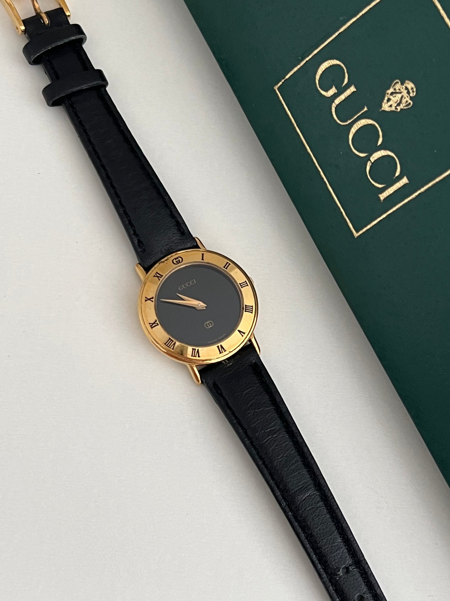 Gucci Roman Bezel Black Dial Women’s Watch (2)