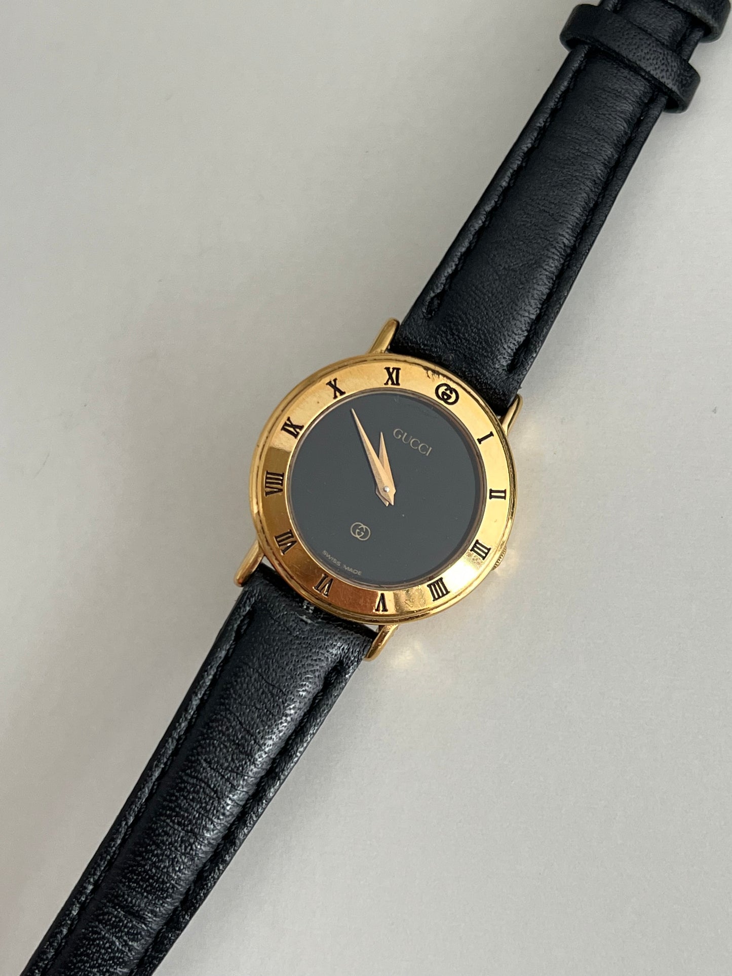 Gucci Roman Bezel Black Dial Women’s Watch (2)