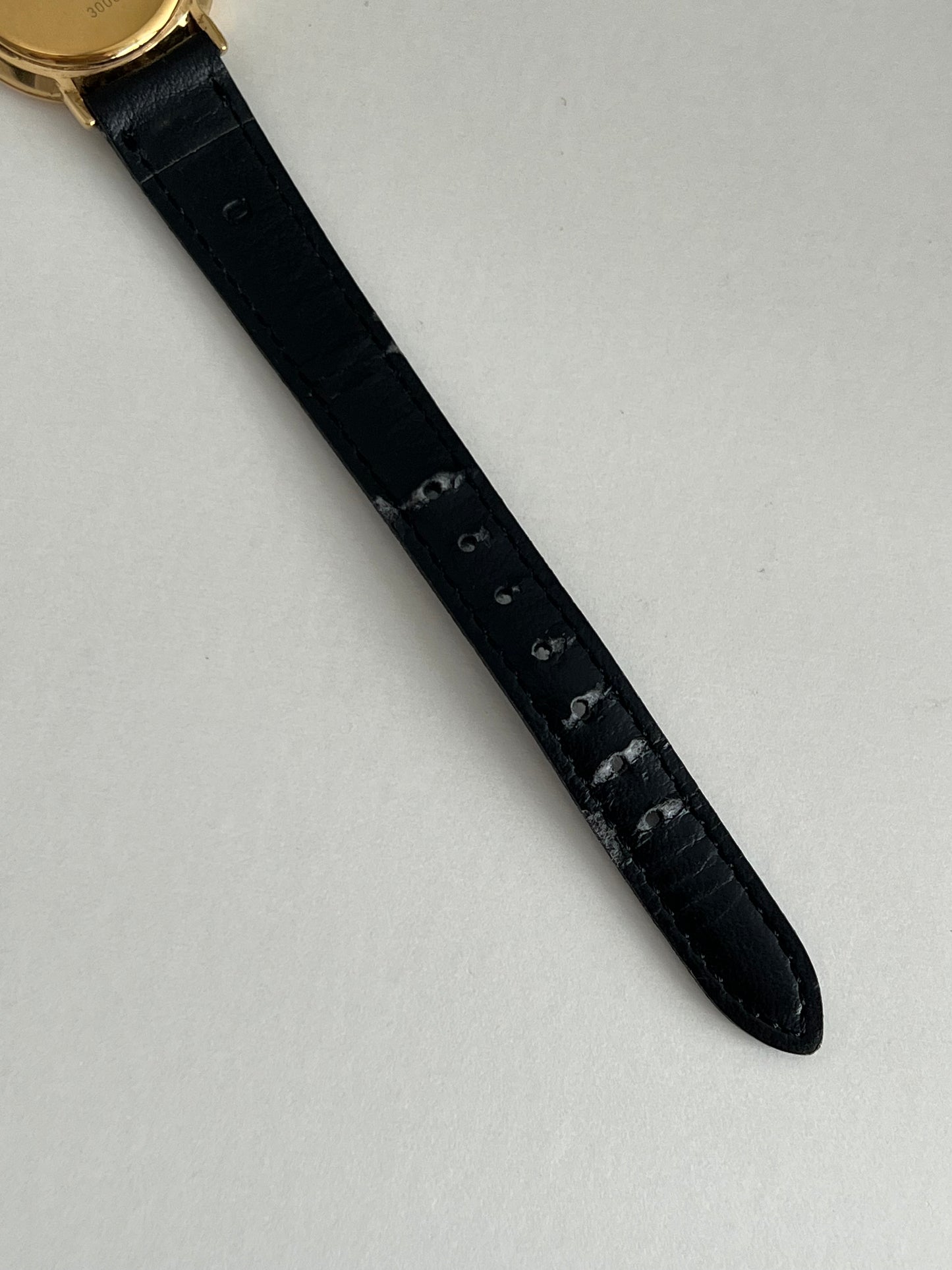 Gucci Roman Bezel Black Dial Women’s Watch (2)