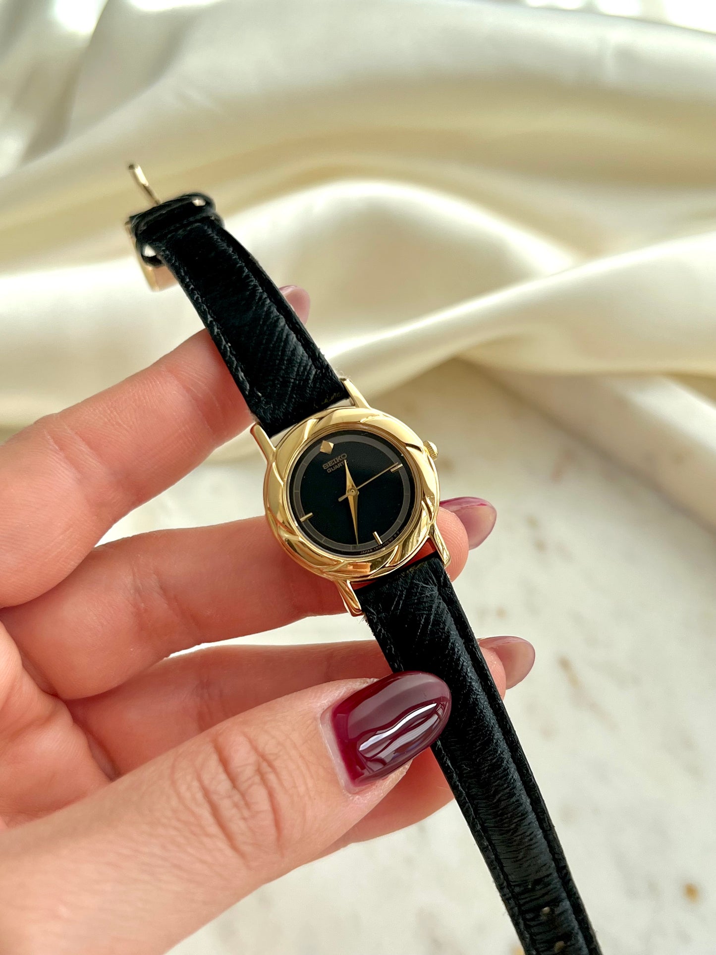 Seiko Petal Case Gold Tone Women's Watch