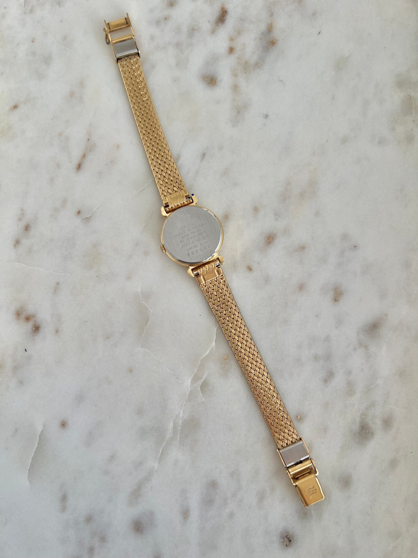 Seiko Ribbon Lugs Gold Women's Watch